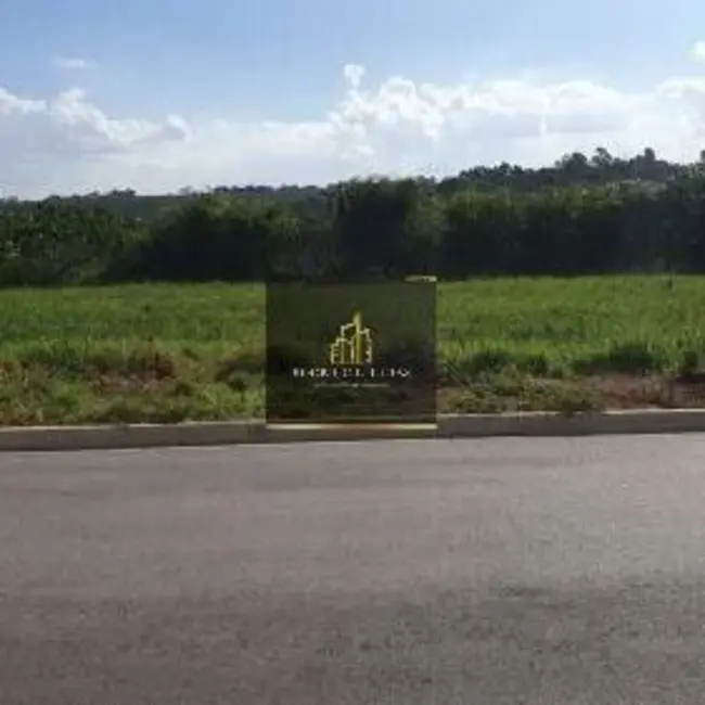 Foto 4 de Terreno / Lote à venda, 176m2 em Cabreuva - SP