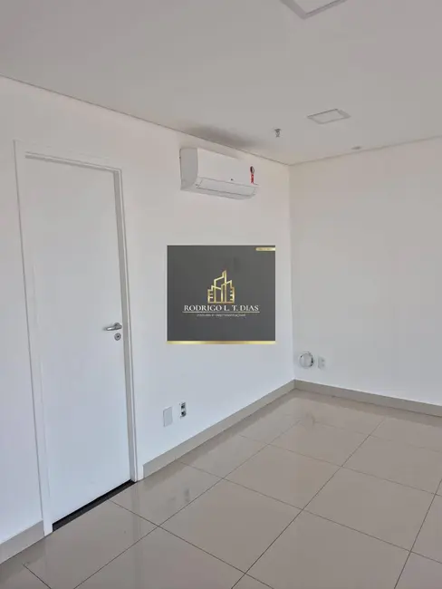 Sala Comercial para alugar, 35m2 em Anhangabaú, Jundiai - SP - imagem 5 Foto 5 de Sala Comercial para alugar, 35m2 em Anhangabaú, Jundiai - SP