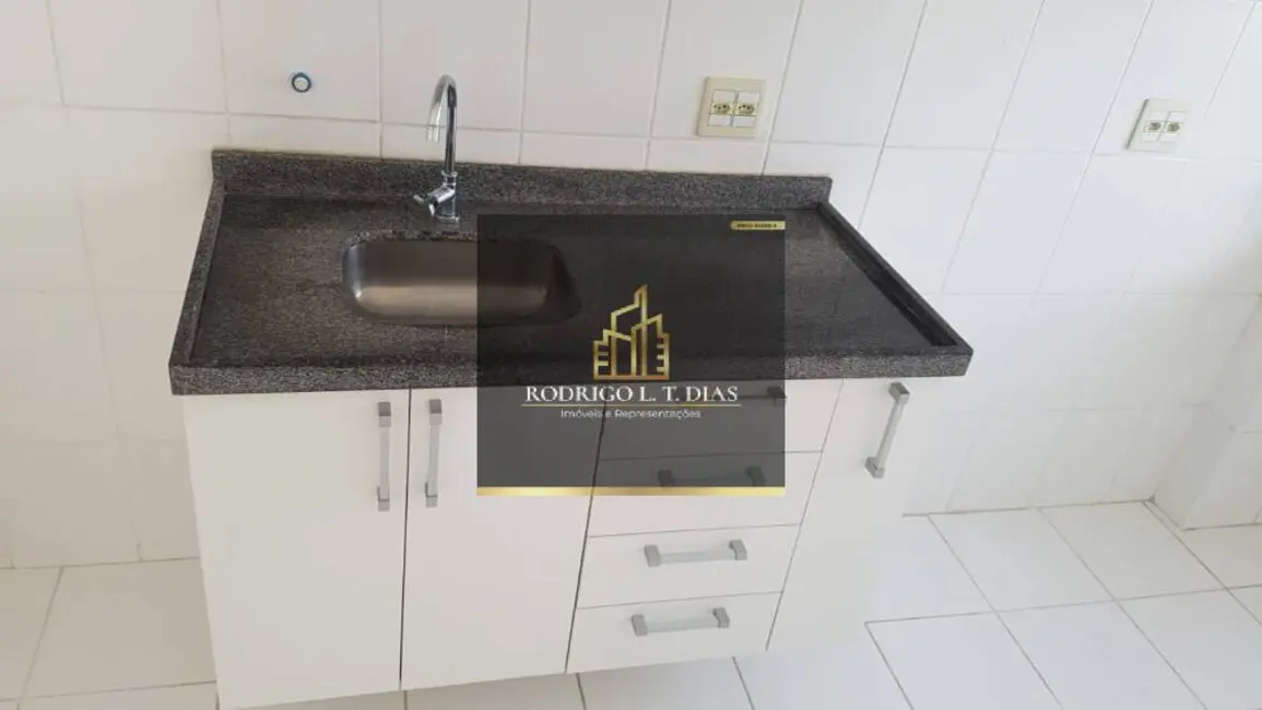 Foto 2 de Apartamento com 2 quartos para alugar, 48m2 em Jardim Ermida I, Jundiai - SP