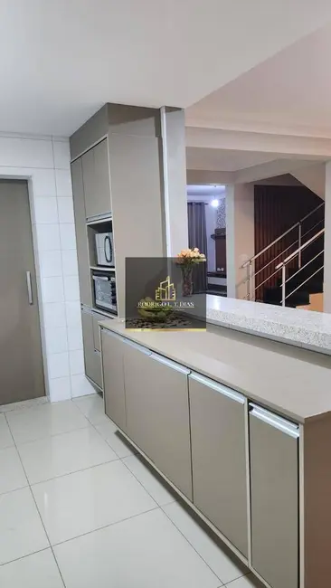 Foto 5 de Casa de Condomínio com 3 quartos à venda, 1052m2 em Centro, Cabreuva - SP