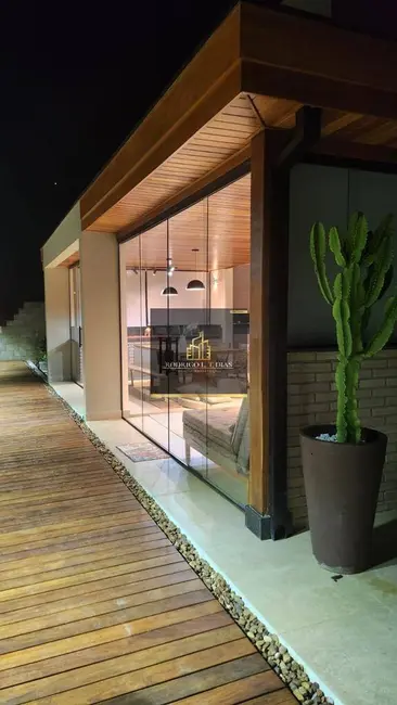 Foto 6 de Casa de Condomínio com 3 quartos à venda, 1052m2 em Centro, Cabreuva - SP