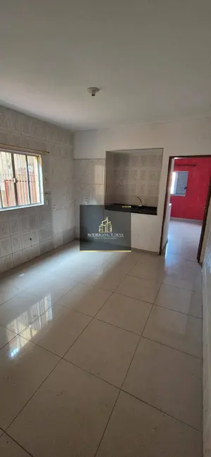 Foto 1 de Casa com 2 quartos para alugar, 60m2 em Jundiai - SP