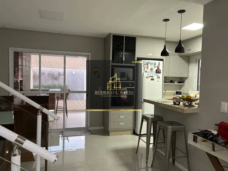 Casa de Condomínio com 3 quartos à venda, 145m2 em Jardim Carolina, Jundiai - SP - imagem 5 Foto 5 de Casa de Condomínio com 3 quartos à venda, 145m2 em Jardim Carolina, Jundiai - SP