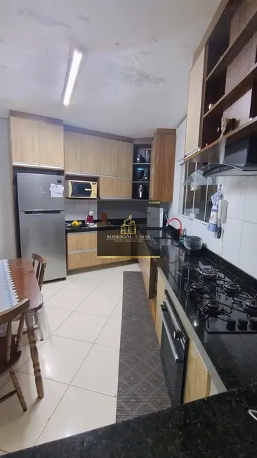 Foto 3 de Casa com 3 quartos à venda, 214m2 em Vila Santa Terezinha, Varzea Paulista - SP
