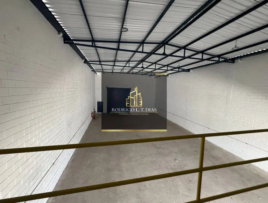 Foto 3 de Armazém / Galpão para alugar, 330m2 em Loteamento Parque Industrial, Jundiai - SP