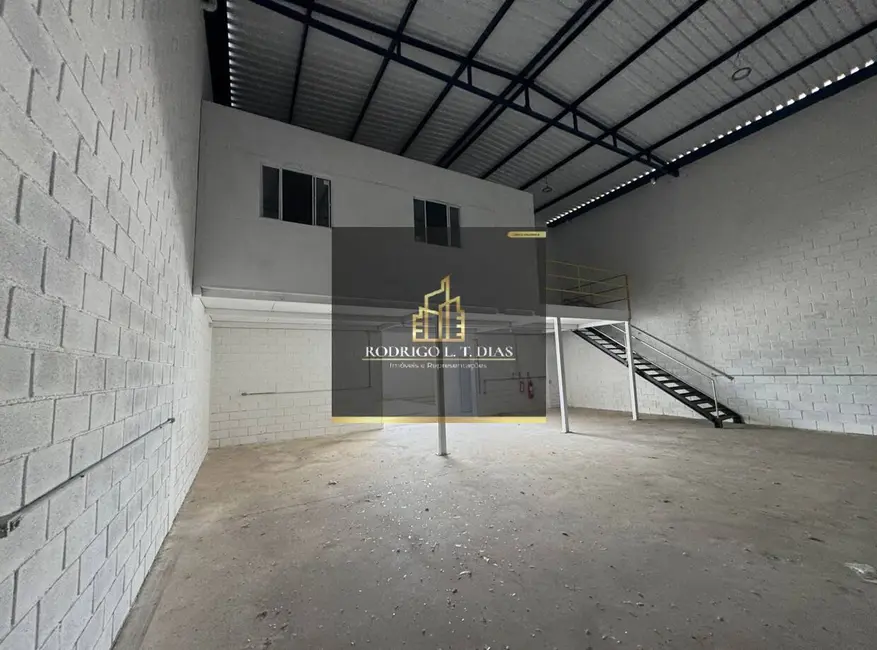 Foto 1 de Armazém / Galpão para alugar, 660m2 em Loteamento Parque Industrial, Jundiai - SP