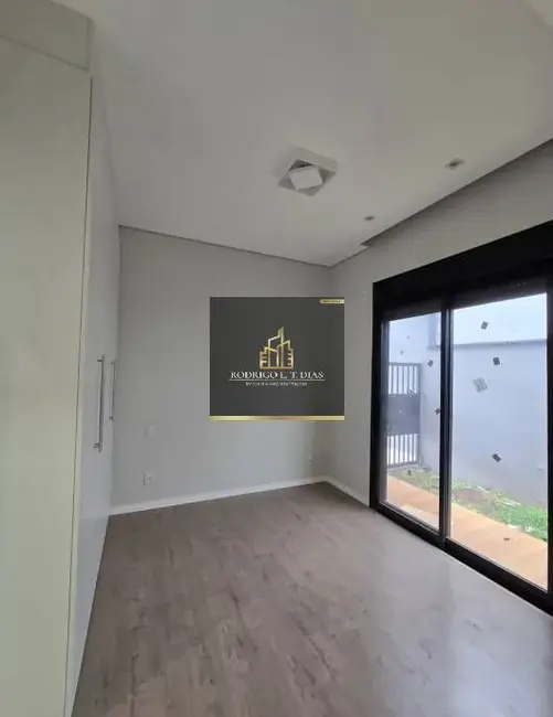 Foto 5 de Casa de Condomínio com 3 quartos à venda e para alugar, 250m2 em Jundiai - SP