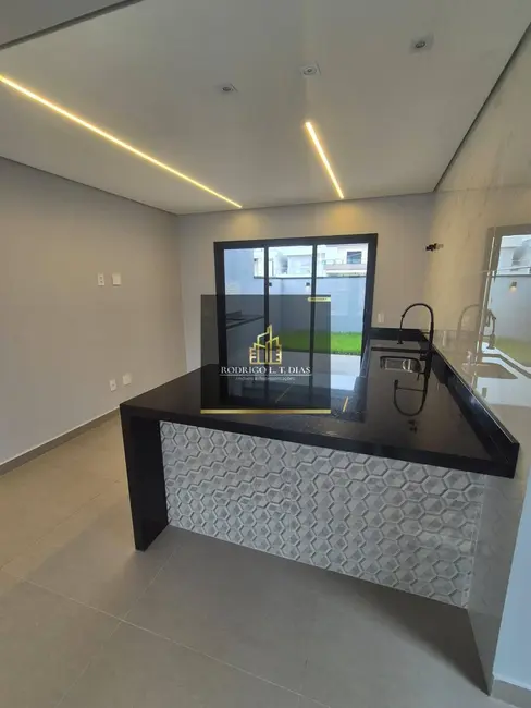 Foto 1 de Casa de Condomínio com 3 quartos à venda, 150m2 em Loteamento Reserva da Mata, Jundiai - SP