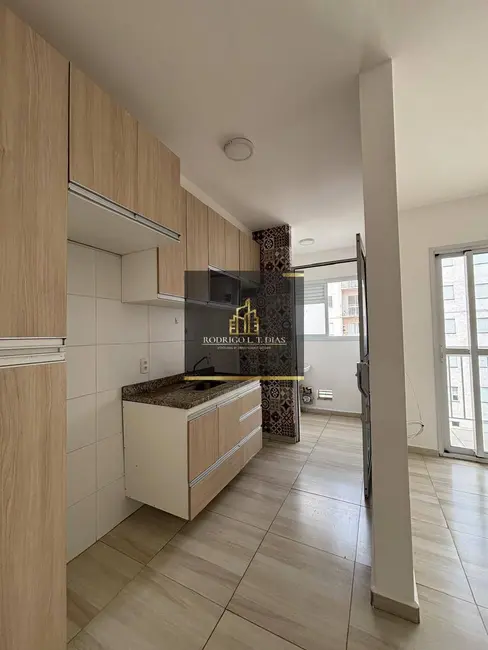 Foto 4 de Apartamento com 2 quartos à venda e para alugar, 55m2 em Vila Lacerda, Jundiai - SP