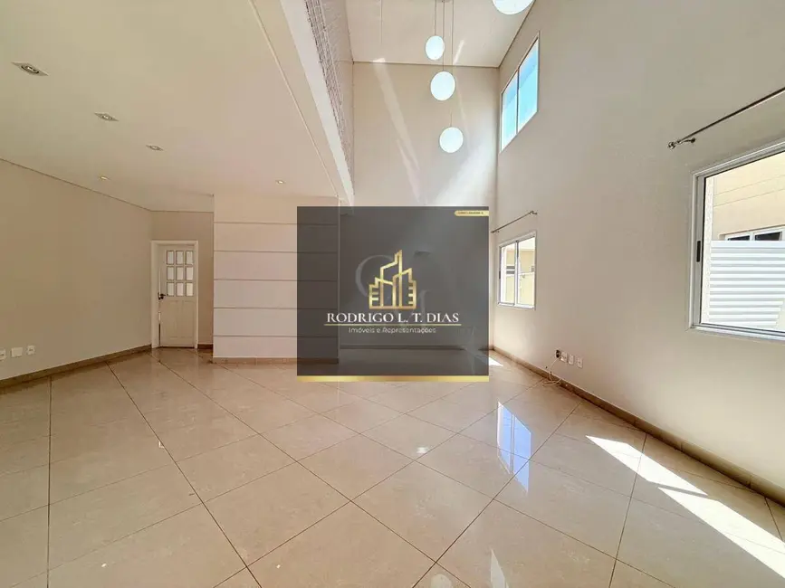 Foto 3 de Casa de Condomínio com 3 quartos para alugar, 360m2 em Engordadouro, Jundiai - SP