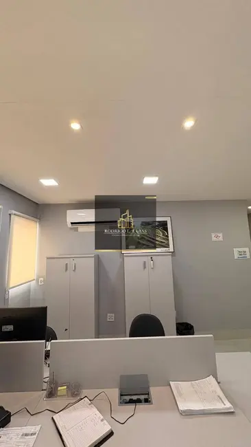 Foto 9 de Sala Comercial para alugar, 395m2 em Vila Nova Esperia, Jundiai - SP