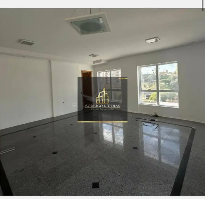 Sala Comercial à venda, 37m2 em Centro, Jundiai - SP - imagem 1 Foto 1 de Sala Comercial à venda, 37m2 em Centro, Jundiai - SP