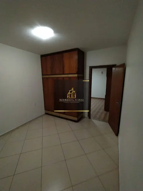 Foto 9 de Casa com 4 quartos à venda, 201m2 em Vila Municipal, Jundiai - SP