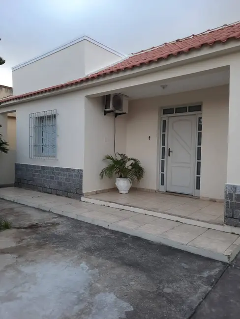 Foto 2 de Casa com 3 quartos à venda, 438m2 em Parque Leopoldina, Campos Dos Goytacazes - RJ