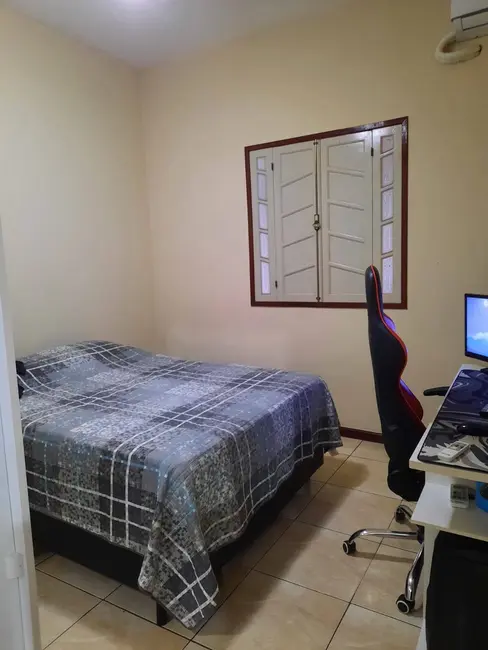 Casa com 3 quartos à venda, 438m2 em Parque Leopoldina, Campos Dos Goytacazes - RJ - imagem 4 Foto 4 de Casa com 3 quartos à venda, 438m2 em Parque Leopoldina, Campos Dos Goytacazes - RJ