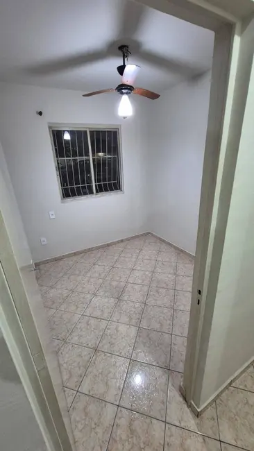 Foto 7 de Apartamento com 3 quartos à venda e para alugar, 75m2 em Parque Califórnia, Campos Dos Goytacazes - RJ