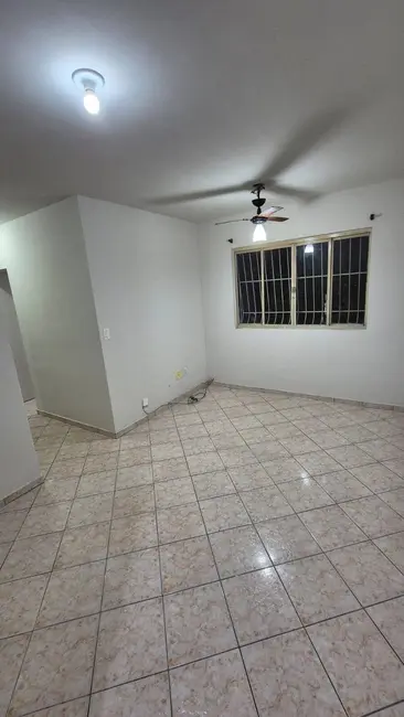 Foto 2 de Apartamento com 3 quartos à venda e para alugar, 75m2 em Parque Califórnia, Campos Dos Goytacazes - RJ