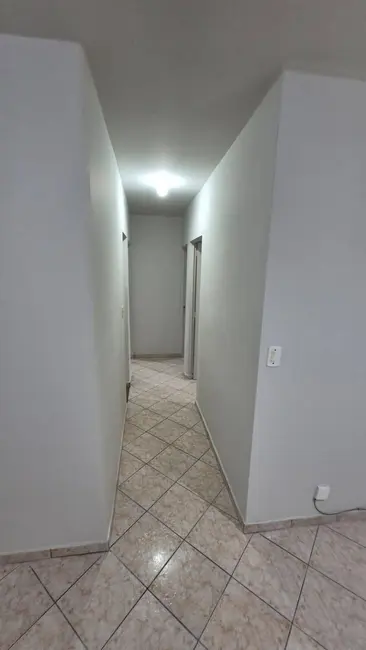 Foto 3 de Apartamento com 3 quartos à venda e para alugar, 75m2 em Parque Califórnia, Campos Dos Goytacazes - RJ