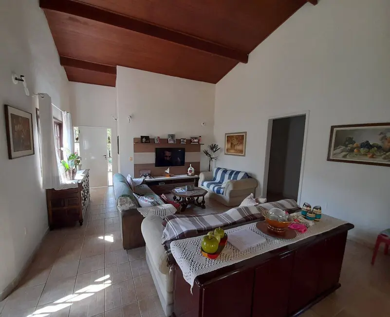 Casa de Condomínio com 3 quartos à venda, 205m2 em Itupeva - SP - imagem 3 Foto 3 de Casa de Condomínio com 3 quartos à venda, 205m2 em Itupeva - SP