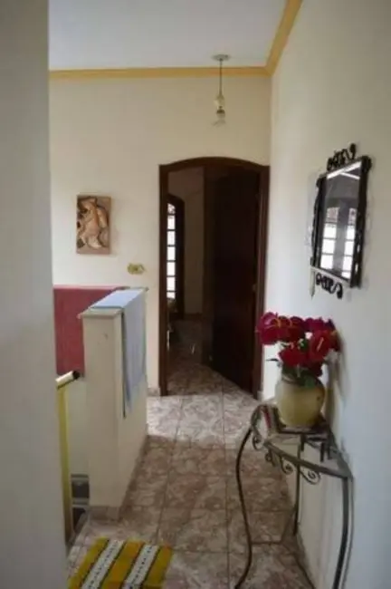 Foto 9 de Sobrado com 5 quartos à venda, 283m2 em Vila Vianelo, Jundiai - SP