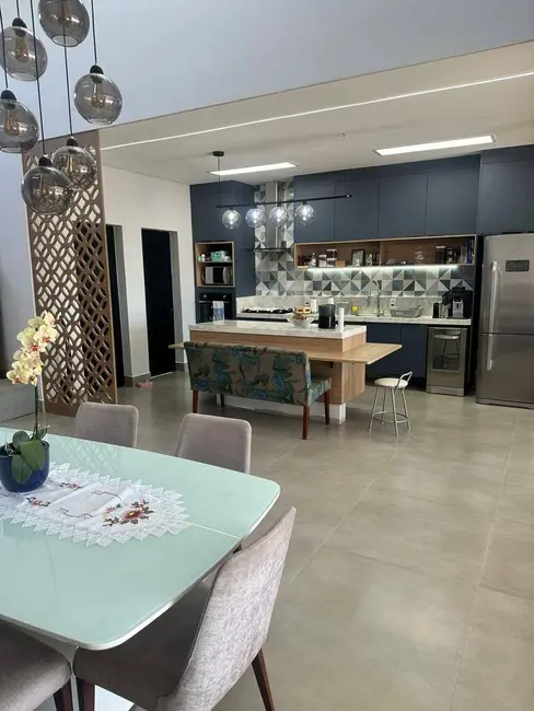 Casa de Condomínio com 5 quartos à venda, 352m2 em Itupeva - SP - imagem 4 Foto 4 de Casa de Condomínio com 5 quartos à venda, 352m2 em Itupeva - SP