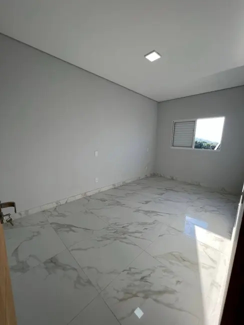 Sobrado com 3 quartos à venda, 164m2 em Jardim Marambaia, Jundiai - SP - imagem 7 Foto 7 de Sobrado com 3 quartos à venda, 164m2 em Jardim Marambaia, Jundiai - SP
