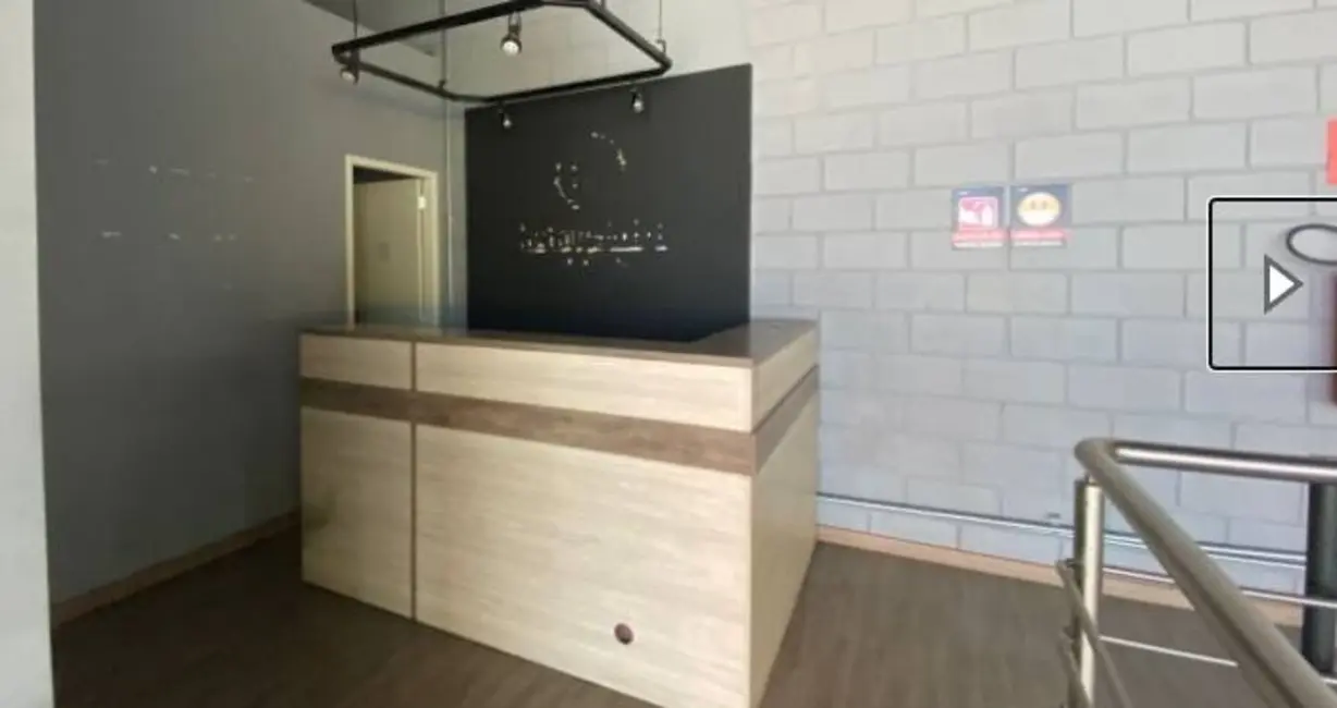 Foto 3 de Sala Comercial para alugar, 409m2 em Medeiros, Jundiai - SP
