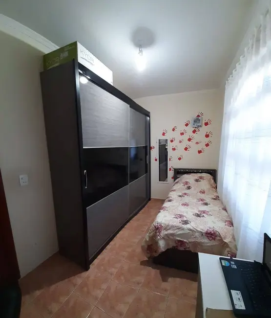 Sobrado com 3 quartos à venda, 211m2 em Itupeva - SP - imagem 9 Foto 9 de Sobrado com 3 quartos à venda, 211m2 em Itupeva - SP