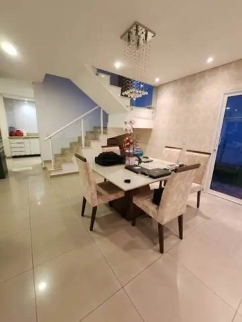 Sobrado com 3 quartos à venda, 303m2 em Jardim Paulista II, Jundiai - SP - imagem 3 Foto 3 de Sobrado com 3 quartos à venda, 303m2 em Jardim Paulista II, Jundiai - SP