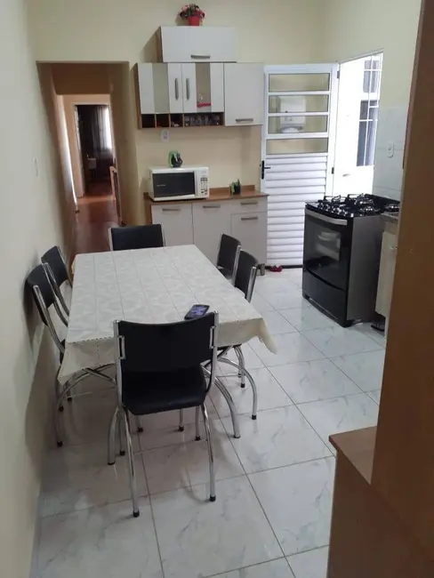 Casa com 2 quartos à venda, 72m2 em Centro, Jundiai - SP - imagem 2 Foto 2 de Casa com 2 quartos à venda, 72m2 em Centro, Jundiai - SP