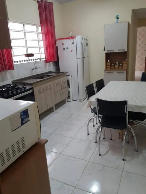 Casa com 2 quartos à venda, 72m2 em Centro, Jundiai - SP - imagem 1 Foto 1 de Casa com 2 quartos à venda, 72m2 em Centro, Jundiai - SP