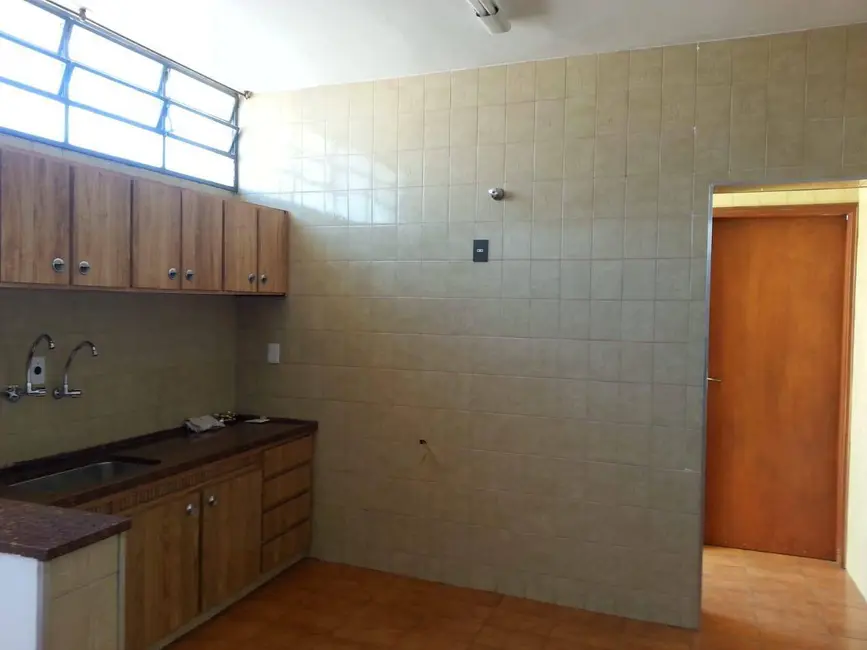 Foto 2 de Casa com 4 quartos à venda, 153m2 em Ponte de Campinas, Jundiai - SP