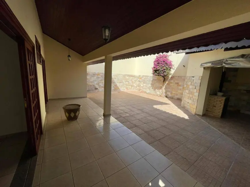 Foto 8 de Casa com 3 quartos à venda, 245m2 em Itupeva - SP