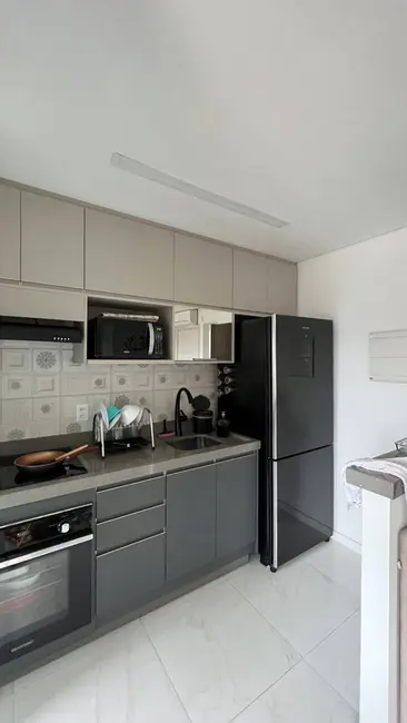 Foto 2 de Apartamento com 2 quartos à venda, 57m2 em Cidade Luiza, Jundiai - SP