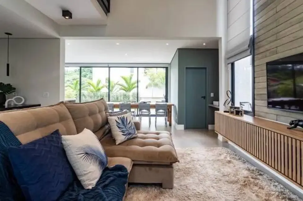 Foto 3 de Casa de Condomínio com 3 quartos à venda, 215m2 em Itupeva - SP