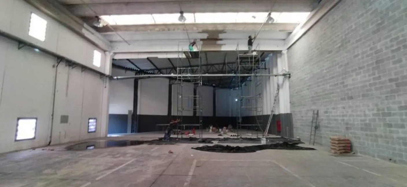 Foto 2 de Armazém / Galpão para alugar, 647m2 em Jardim Planalto, Jundiai - SP