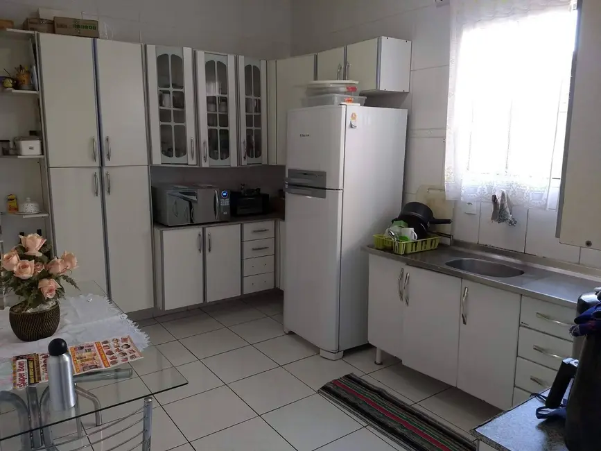 Foto 2 de Casa com 3 quartos à venda, 191m2 em Cidade Nova, Jundiai - SP