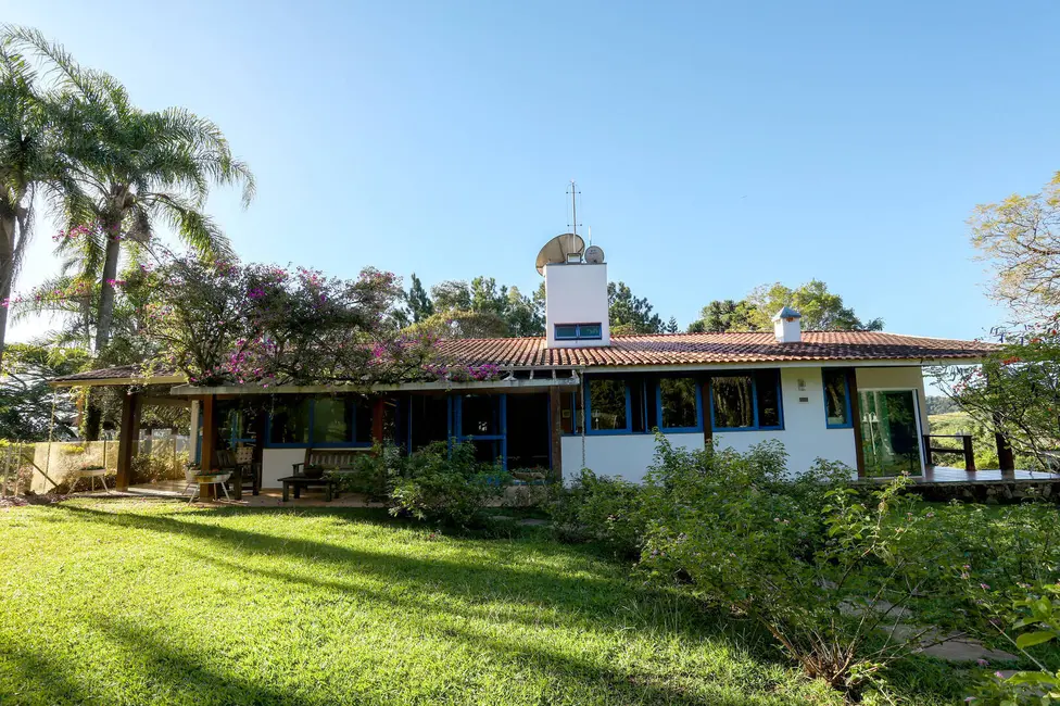 Foto 2 de Sítio / Rancho com 6 quartos à venda, 23400m2 em Louveira - SP