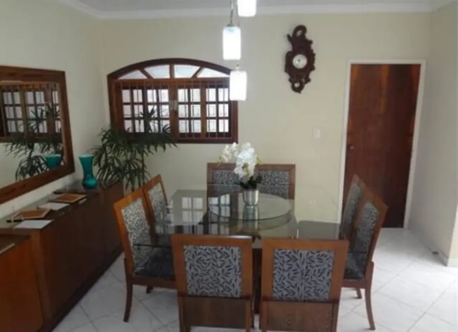 Foto 8 de Casa com 3 quartos à venda, 223m2 em Vila Vianelo, Jundiai - SP