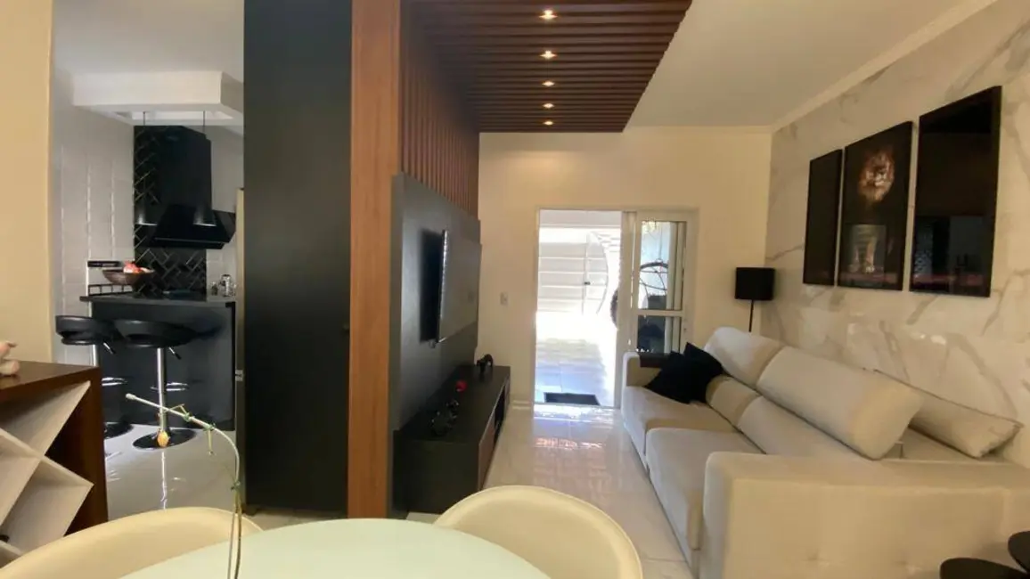 Foto 3 de Casa com 2 quartos à venda, 108m2 em Jundiai - SP