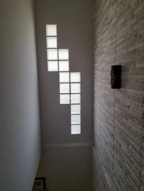 Sobrado com 4 quartos à venda, 220m2 em Vila Angélica, Jundiai - SP - imagem 6 Foto 6 de Sobrado com 4 quartos à venda, 220m2 em Vila Angélica, Jundiai - SP