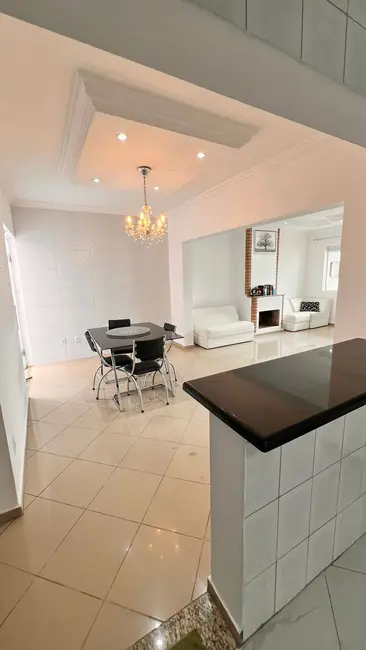 Foto 8 de Sobrado com 3 quartos à venda e para alugar, 320m2 em Jardim do Lago, Jundiai - SP