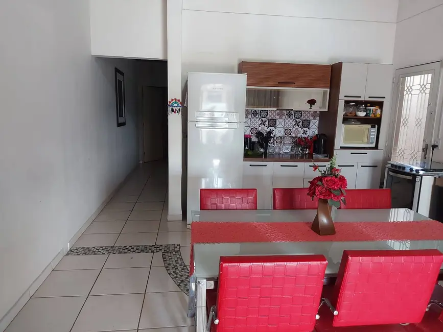 Foto 2 de Casa com 3 quartos à venda, 155m2 em Parque São Luiz, Jundiai - SP