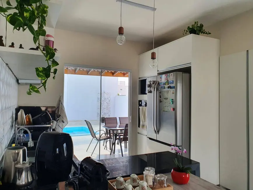 Casa de Condomínio com 3 quartos à venda, 160m2 em Itupeva - SP - imagem 3 Foto 3 de Casa de Condomínio com 3 quartos à venda, 160m2 em Itupeva - SP