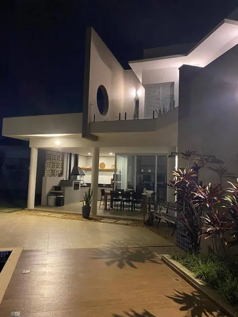 Foto 5 de Casa de Condomínio com 3 quartos à venda, 263m2 em Louveira - SP
