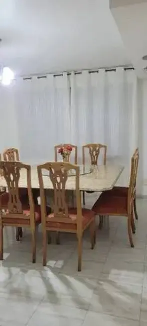 Sobrado com 3 quartos à venda, 400m2 em Parque Nova Suíça, Valinhos - SP - imagem 4 Foto 4 de Sobrado com 3 quartos à venda, 400m2 em Parque Nova Suíça, Valinhos - SP