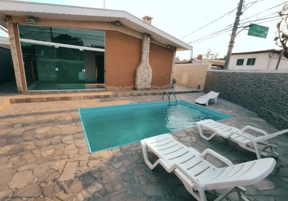 Foto 1 de Casa com 3 quartos à venda, 200m2 em Vila Liberdade, Jundiai - SP