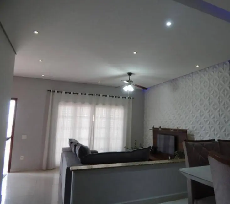 Foto 9 de Casa com 4 quartos à venda, 281m2 em Jardim do Lago, Jundiai - SP