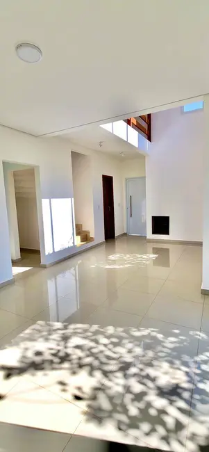 Foto 2 de Casa de Condomínio com 2 quartos à venda, 190m2 em Itupeva - SP