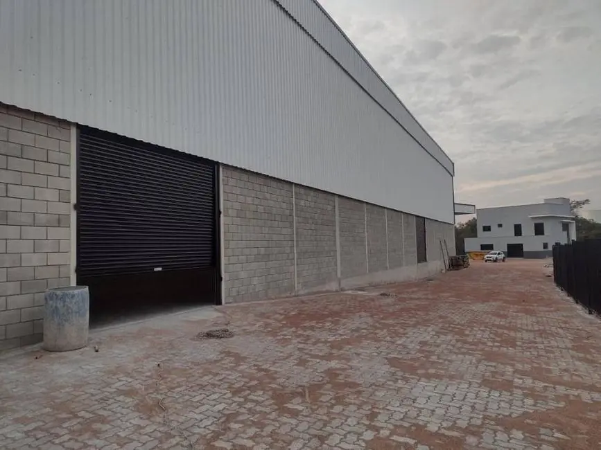 Foto 3 de Armazém / Galpão à venda, 1387m2 em Jundiai - SP